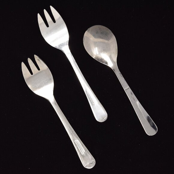 Set 2 Sheffield England Fork Silverplate & 1 Unmarked Spoon Stainless Child 5" - Picture 3 of 13